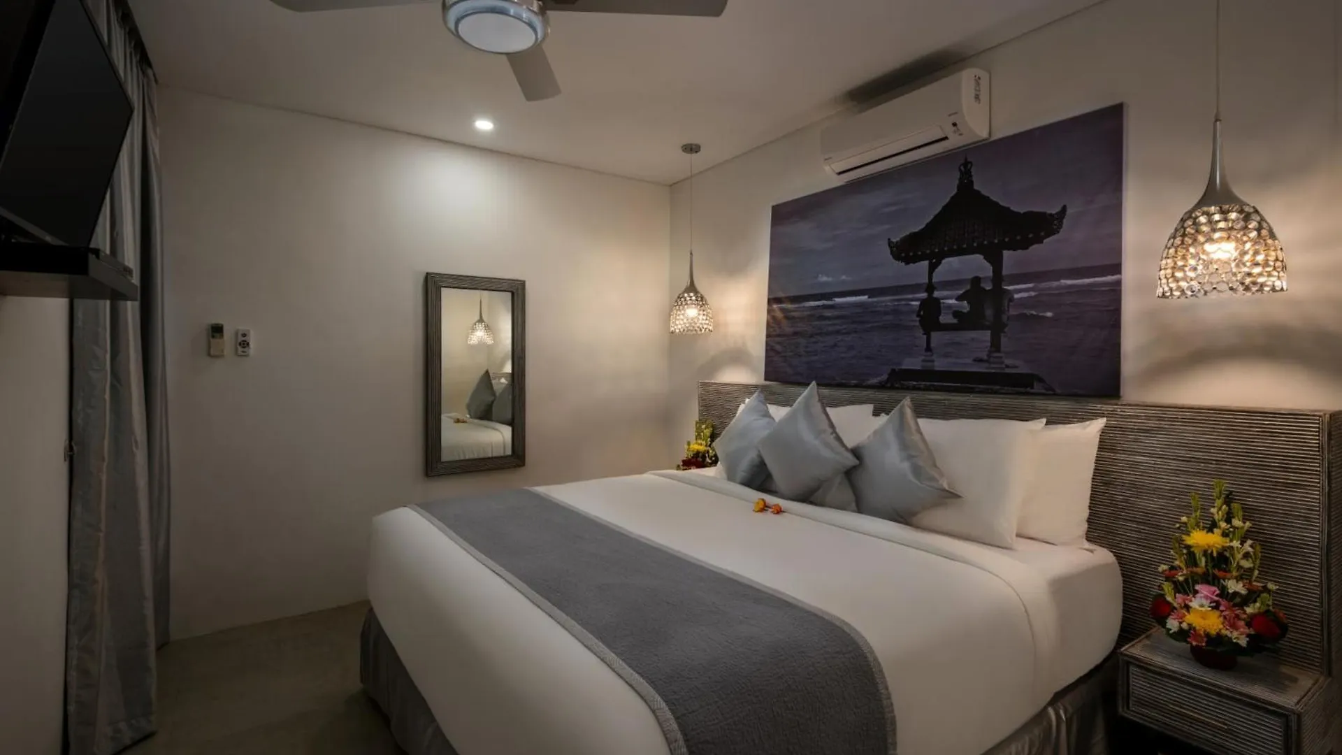 Exquisite 4Br Villa Oasis In Central Seminyak, Bali