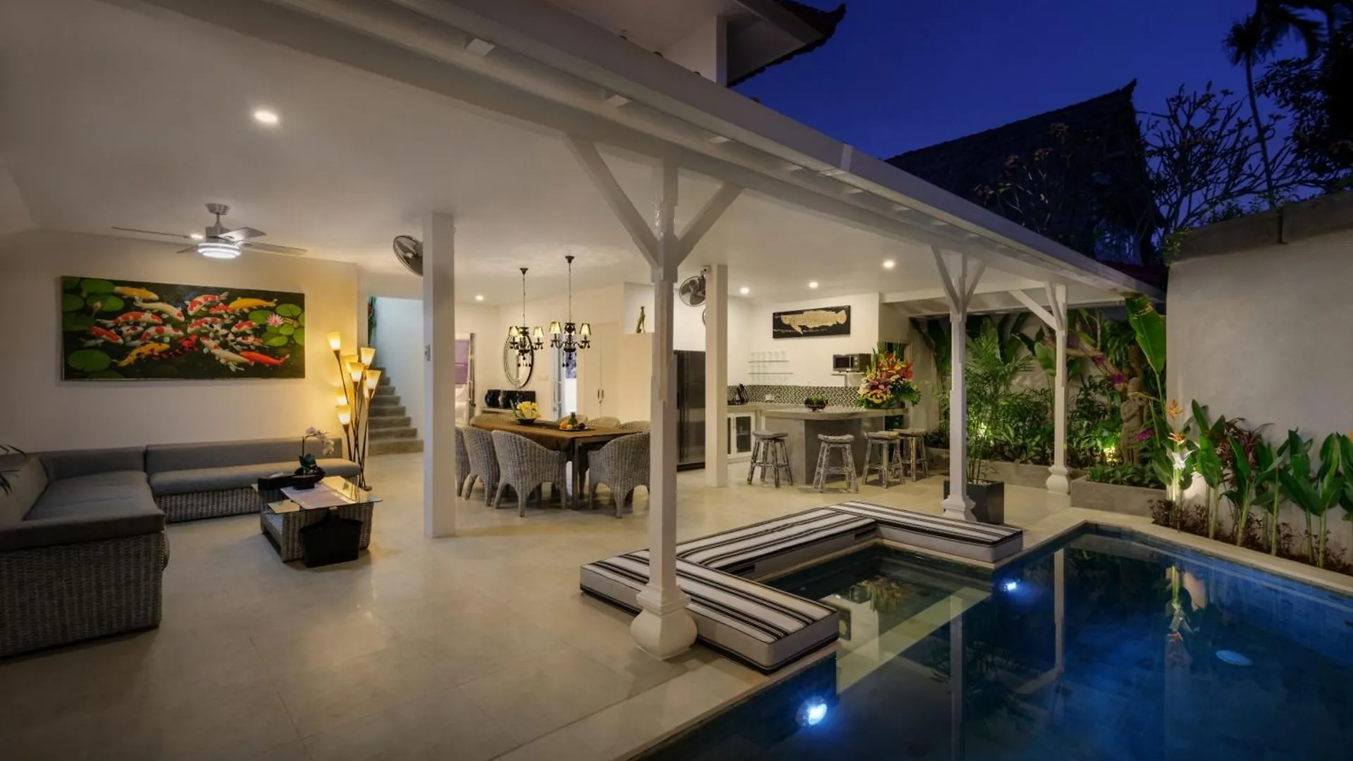 Exquisite 4Br Villa Oasis In Central Seminyak, Bali Indonesia