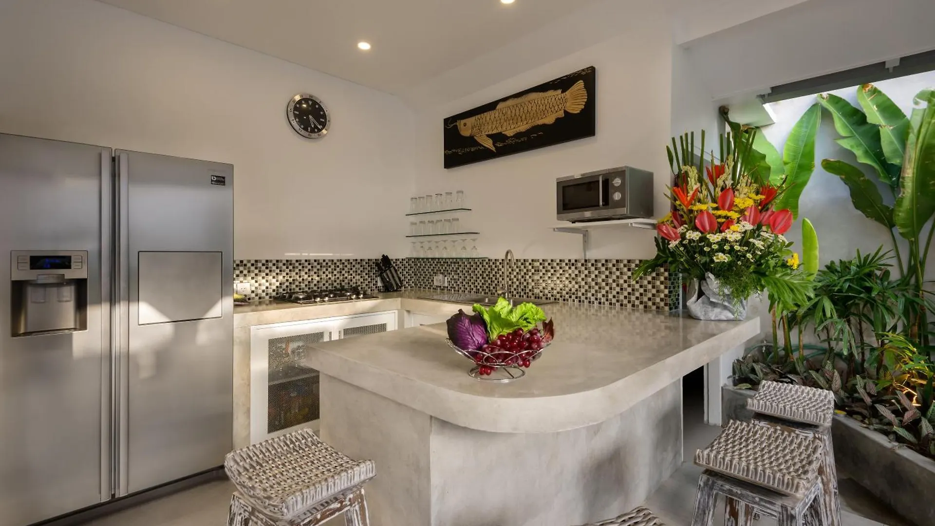 Exquisite 4Br Villa Oasis In Central Seminyak, Bali
